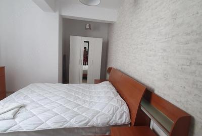 Apartament cu 3 camere semidecomandat în Central - 3
