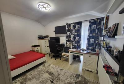 Casa P+M, in Tg. Jiu, Aleea Mehedin?i Casa P+M, in Tg. Jiu, Aleea Mehedin?i - 6