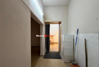 Spatiu comercial ultracentral de inchiriat - 9