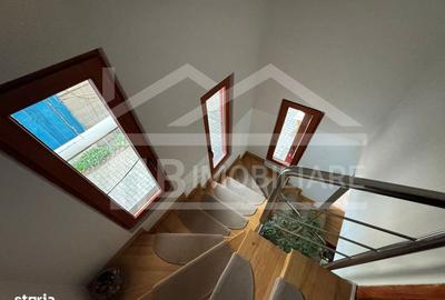 Casă cu 3 camere cu Canalizare în Central - 13