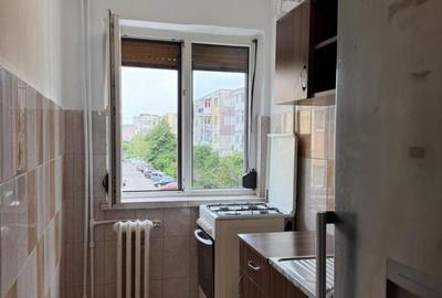 Apartament cu 2 camere semidecomandat în Craiovița Nouă - 6