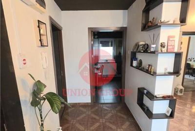 Casă cu 4 camere cu Canalizare în Dacia - 3