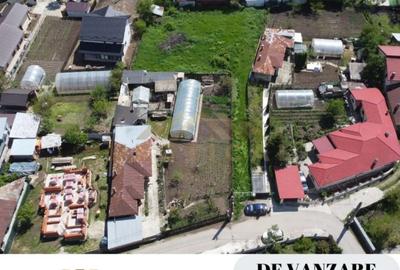 Teren de 1003 mp, în Berceni