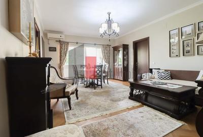 Apartament cu 3 camere semidecomandat în Universitate