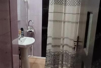 Apartament cu 2 camere decomandat în Petros - 4