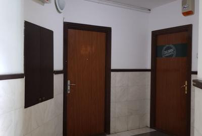 Birou, de 63 mp, în Națiunile Unite - 6