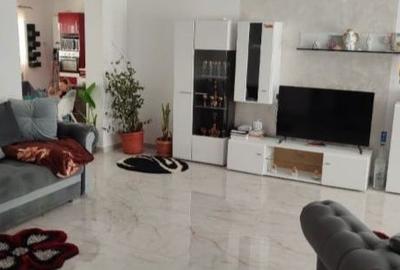 Casă cu 4 camere în Satu Nou de Sus - 4