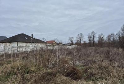 Teren de 1716 mp, în Central - 10