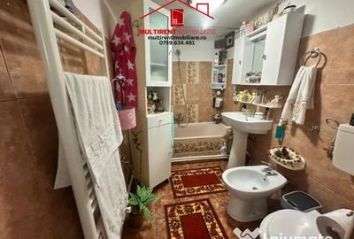Casă cu 4 camere cu Canalizare în Piața Nouă - 15