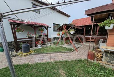 Casa individuala de vanzare 5 camere parcare si garaj Selimb - 4