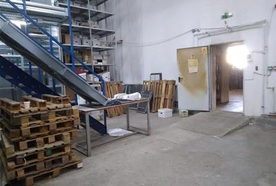 Spatiu depozitare - 650 mp - parcare platforma betonat - 1