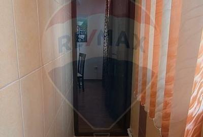 Apartament cu 2 camere decomandat, mobilat în Micro 13 - 12