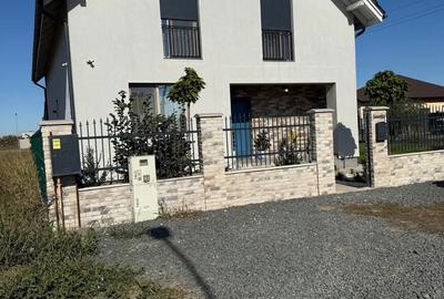 Casă cu 5 camere în Săcălaz - 2