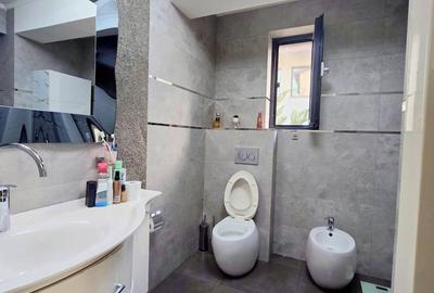 Casă individuală cu 6 camere cu Canalizare în Dobroești - 41