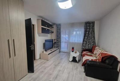 Apartament 2 camere decomandat - zona Centrul Civic - 1