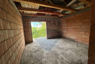 CASA cu PRIVELISTE- Somcuta - 15