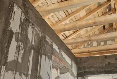 Casă cu Teren 402 Mp în Central - 16