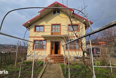 Casă cu 8 camere cu Teren 1147 Mp în Popricani - 3