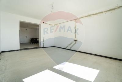 Casă cu 2 camere cu Teren 567 Mp în Vest - 11