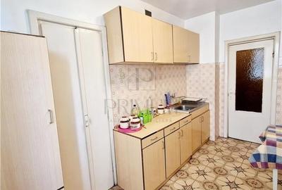CENTRAL - 3 cam - Spatios - Decomandat - Centrala Proprie - Bloc Izolat - ZONA F - 10