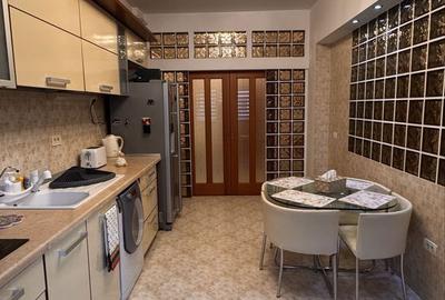 Apartament cu 3 camere decomandat în Dudu - 3