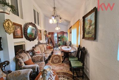 Casa de vanzare, teren 1.390 m², Str. Bucovat, comision 0 - 2