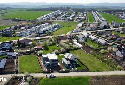 Spațiu comercial, în Miroslava