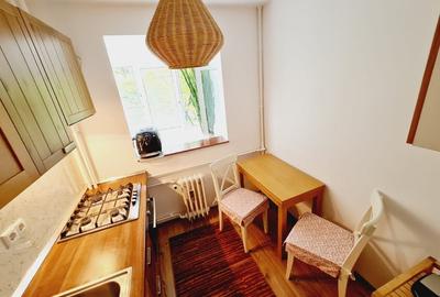 Apartament cu 3 camere decomandat, mobilat în Nicolae Grigorescu
