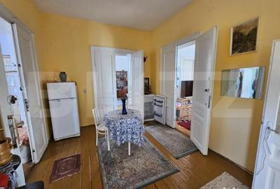 Casă cu 6 camere cu Teren 1000 Mp în Central - 14