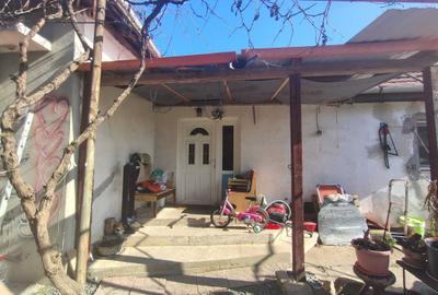 Casă cu 4 camere decomandat în Vinga - 1