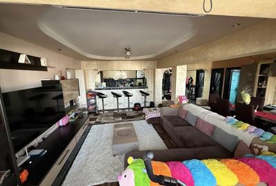 Apartament cu 4 camere decomandat în Central - 8