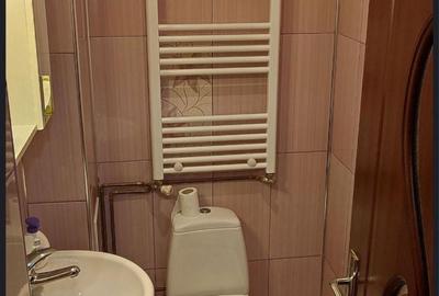 Apartament cu 3 camere decomandat în Dacia - 2