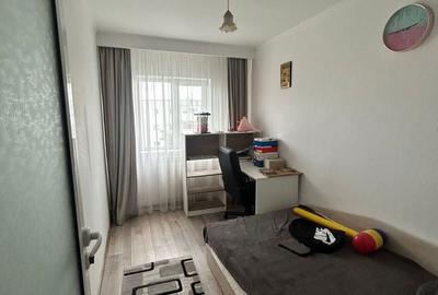 Apartament cu 3 camere decomandat în Vest - 4