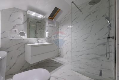 Proprietate specială, de 1,200 mp, în Exterior Est - 15