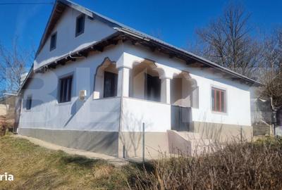 Casă cu 3 camere în Ceptura - 9