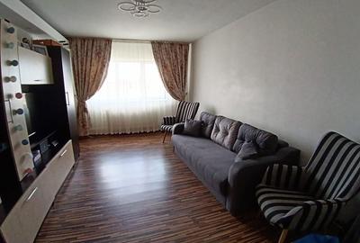 Apartament cu 2 camere decomandat în Lacu - 2
