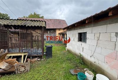 Casă de vânzare 1367 mp teren în Cricău - 11
