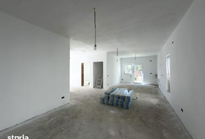 Casă cu 3 camere cu Teren 275 Mp în Sânmihaiu Român - 6