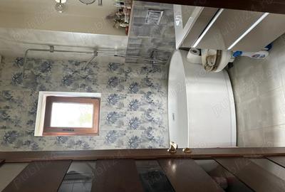 Casă cu 4 camere în Central - 2