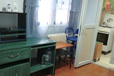 Titan, Codrii Neamtului, sector 3, bloc reabilitat, fara risc seismic - 2