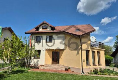 Casă cu 5 camere cu Teren 782 Mp în Micești - 1