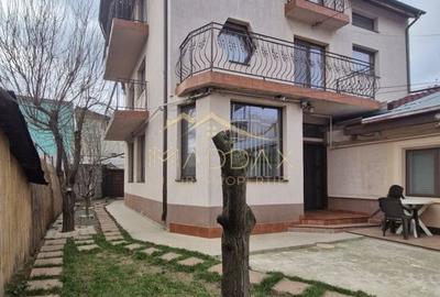 Casă individuală cu 5 camere în Colentina