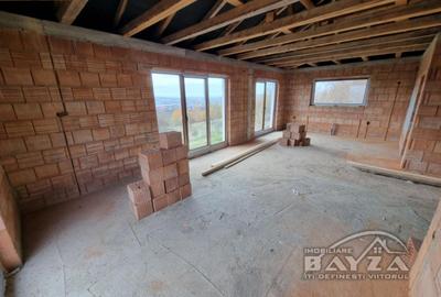 Tautii de Sus, casa noua, semifinisata, teren 500 mp - 4