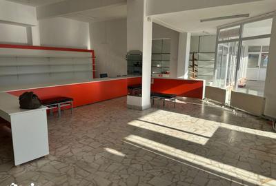 Apartament cu 2 camere în Central - 2