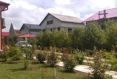 Casă cu 6 camere în Crânguri - 2