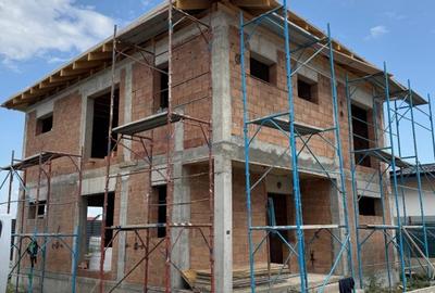 O casa gandita pentru familii care traiesc altfel. Si aleg altfel. - 60