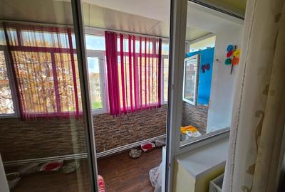 Apartament cu 3 camere semidecomandat, mobilat în Central - 2