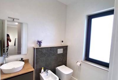 Casa ultramoderna cu finisaje top - 14