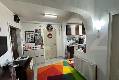 Apartament de vanzare, cu 2 camere, 49 mp, zona Nicolae Balcescu - 14