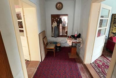 Casă cu 3 camere în Lazaret - 8